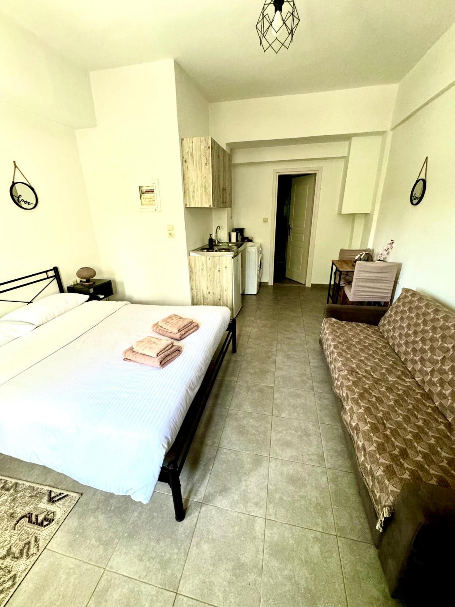 Mani Spot Otel Areopoli Dış mekan fotoğraf